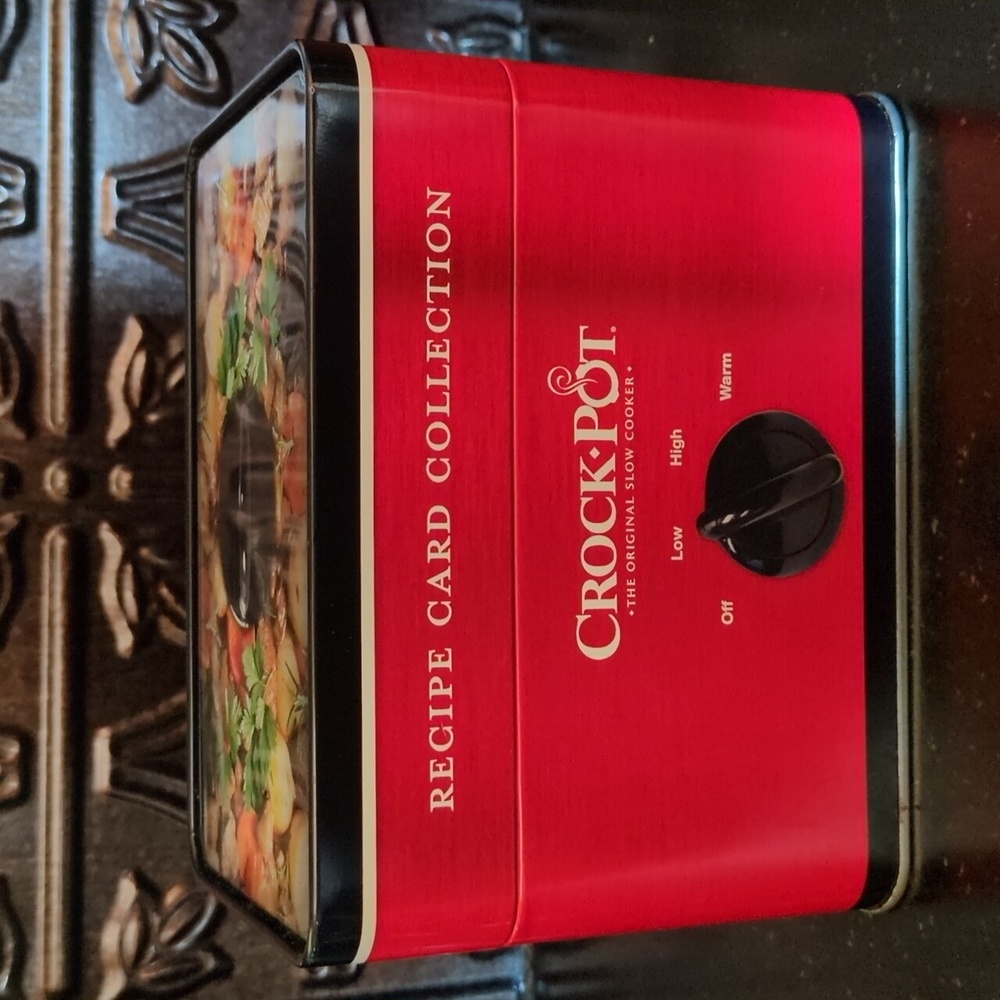 Rival Crock-Pot The Original Slow Cooker Keepsake Tin Recipe Card Collection